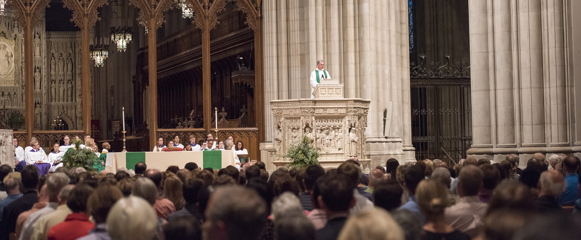 The Crossing: Sermons and Services from the National Cathedral