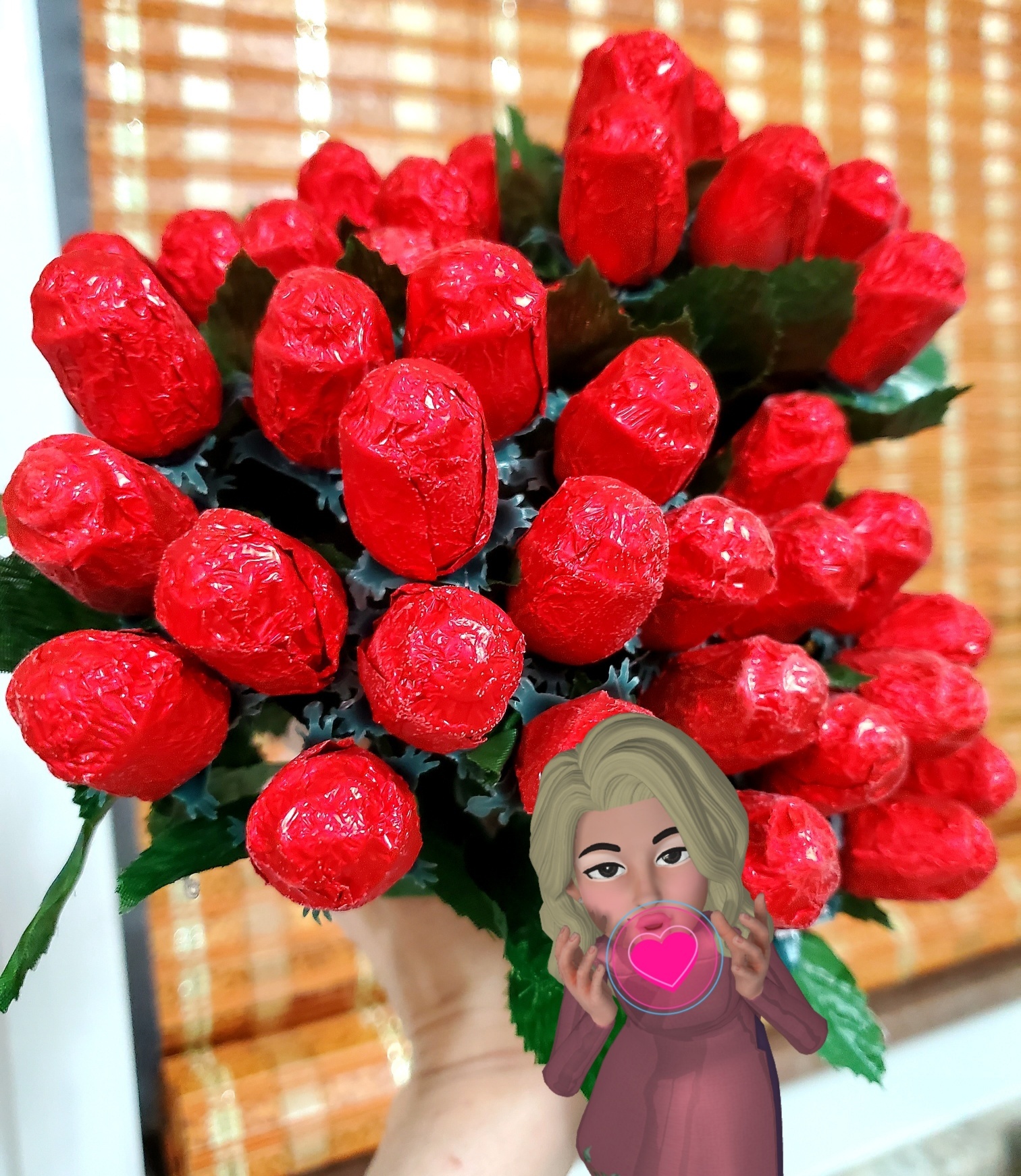 The_BEST_RED_Roses_EVER_7ntox.jpg