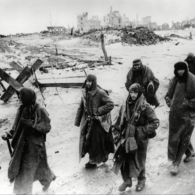 German-soldiers-Battle-of-Stalingrad-January-...